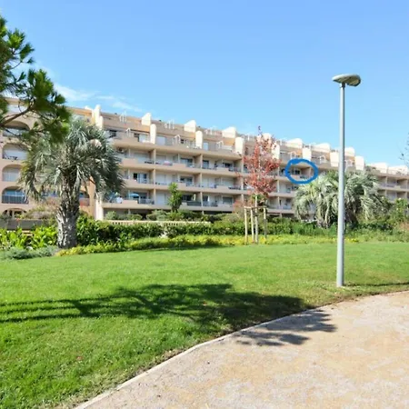 Modern With Sea Views On The Cote Dazur Апартаменты *