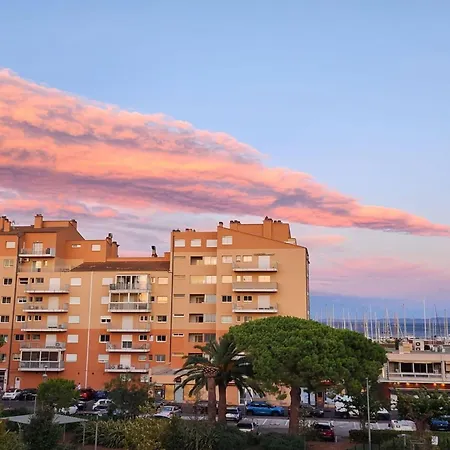 Apartment Modern With Sea Views On The Cote Dazur